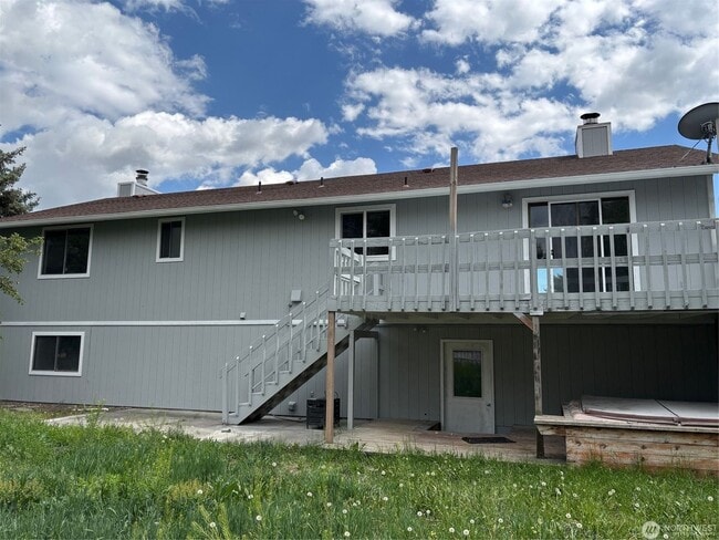 812 Edgewater Ln in Moses Lake, WA - Building Photo - Building Photo