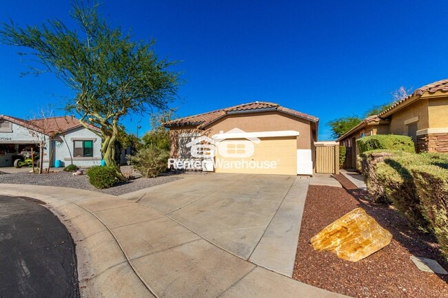 17088 W Lundberg St in Surprise, AZ - Foto de edificio - Building Photo