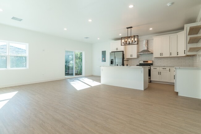 1507 Valencia Ave in Pasadena, CA - Building Photo - Building Photo