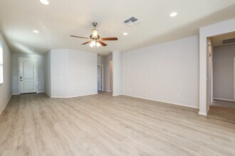 13962 E Silver Pne Trl in Vail, AZ - Building Photo - Building Photo