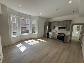 261 Bradley St, Unit 1L in New Haven, CT - Building Photo