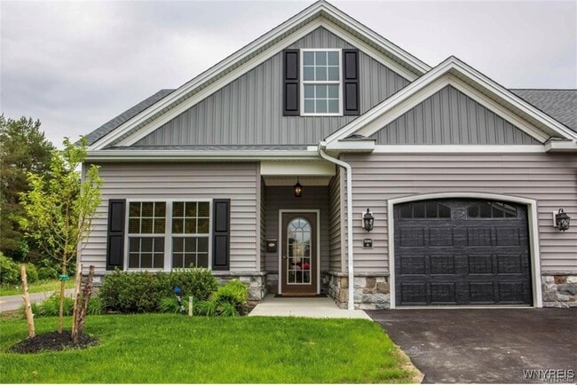 property at 5281-5287 Chestnut Ridge Rd