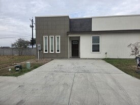 1610 W B St in Mission, TX - Building Photo