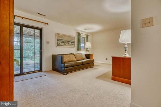 property at 68 Tudor Ct