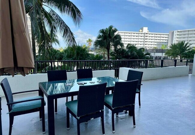 3400 S Ocean Blvd in Highland Beach, FL - Foto de edificio - Building Photo