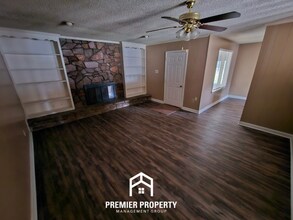 6386 Midsummer Way in Memphis, TN - Building Photo - Building Photo