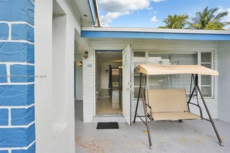 6931 SW 27th Ct in Miramar, FL - Building Photo - Building Photo
