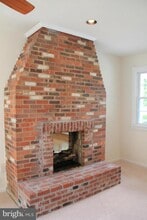 8319 Sharon Dr in Frederick, MD - Building Photo - Building Photo