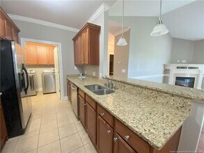 411 Gallery Dr in Spring Lake, NC - Building Photo - Building Photo