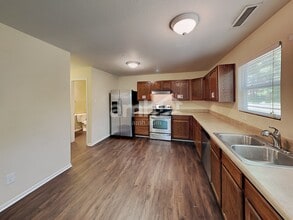 227 Morning Dew Dr in Concord, NC - Foto de edificio - Building Photo