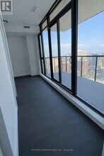 81 Wellesley St E in Toronto, ON - Building Photo - Building Photo