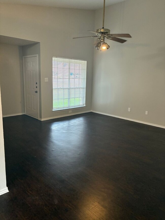 14312 Sandiland in San Antonio, TX - Building Photo - Building Photo