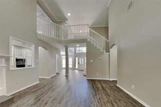17126 Hamilwood Dr in Houston, TX - Building Photo - Building Photo