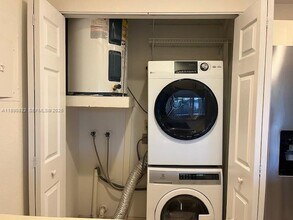 5304 NE 6th Ave in Fort Lauderdale, FL - Building Photo - Building Photo