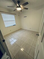 4730 NW 5th Ave in Deerfield Beach, FL - Building Photo