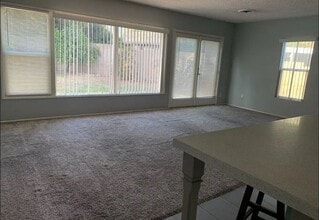 8645 Sunnyslope Dr in San Gabriel, CA - Building Photo - Building Photo