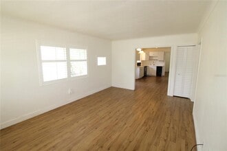 1802 Cocoanut Ave in Sarasota, FL - Foto de edificio - Building Photo