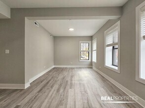 1139 Oak Ave in Evanston, IL - Building Photo - Building Photo