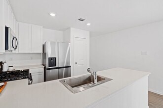 1106 Rustic Willow Dr in Beasley, TX - Building Photo - Building Photo