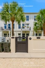 23-B2 Market in Beaufort, SC - Building Photo - Building Photo