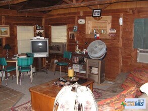 624 Live Falls in Canyon Lake, TX - Building Photo - Building Photo