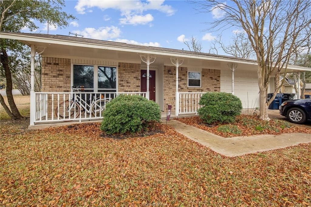 1101 Taurus Cir in College Station, TX - Building Photo