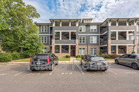 935 McAlway Rd in Charlotte, NC - Foto de edificio - Building Photo