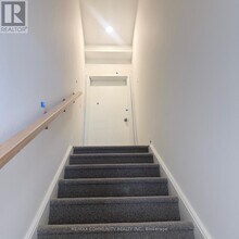 16 Melbourne Ave in St Catharines, ON - Building Photo - Building Photo