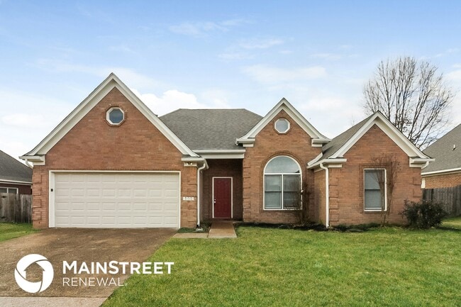 property at 1983 Chimneyrock Blvd E
