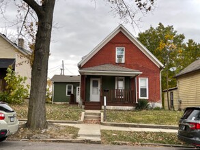 1022 Huffman St, Unit 2 in Fort Wayne, IN - Building Photo - Building Photo