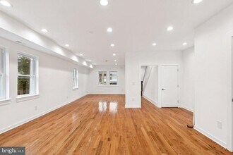 65 Limekiln Pike in Glenside, PA - Building Photo - Building Photo