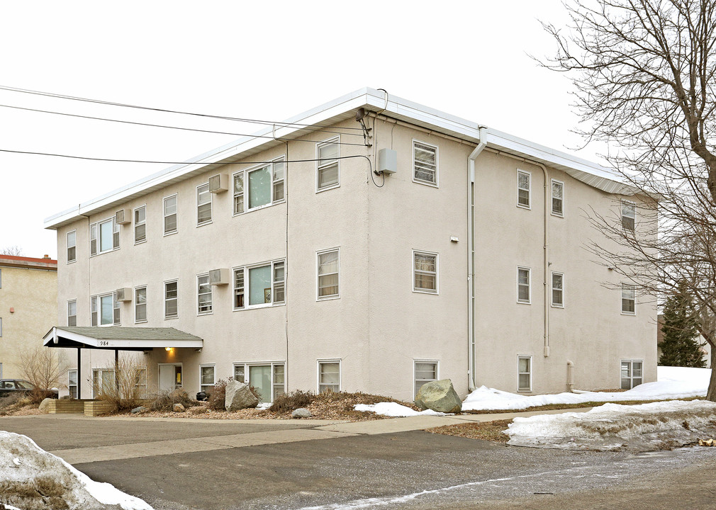 984 Van Buren in St. Paul, MN - Foto de edificio