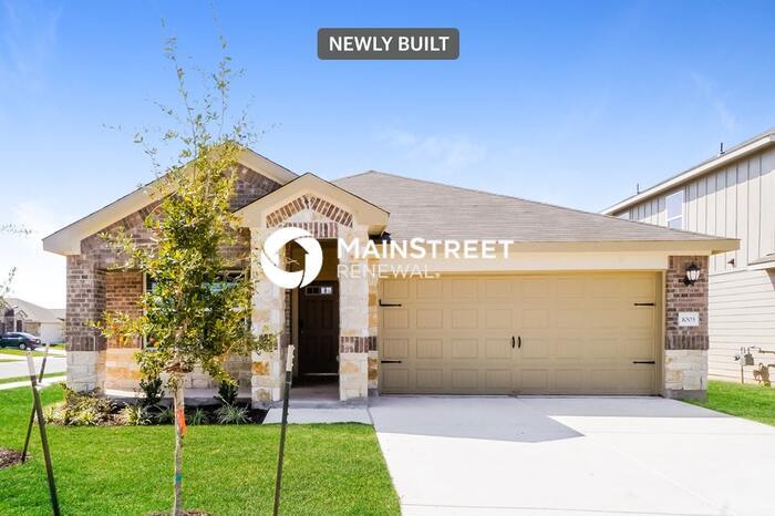 1003 Round Bale Rd in Hutto, TX - Building Photo