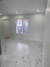 4315 NW 24th Ave in Miami, FL - Building Photo - Building Photo