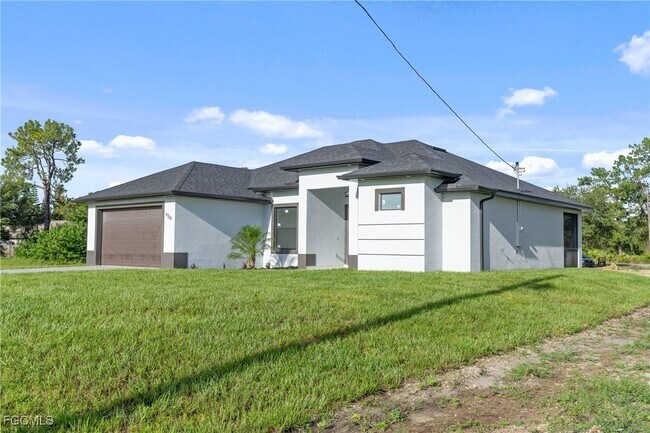 2503 41st St W in Lehigh Acres, FL - Building Photo - Building Photo
