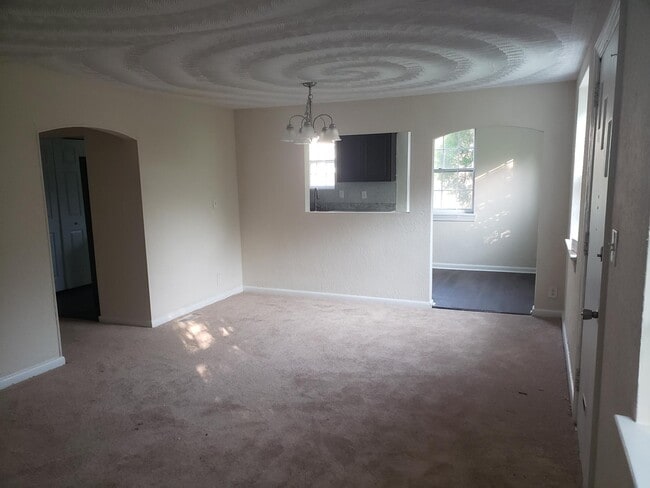 127 Granby Park Dr, Unit #1 in Norfolk, VA - Building Photo - Building Photo