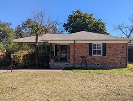 6626 Highgate Ln in Dallas, TX - Building Photo