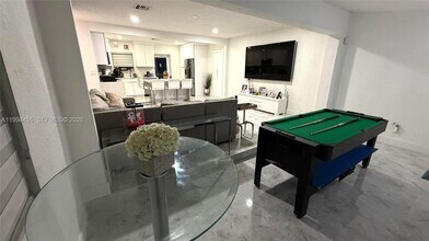 1555 SW 21st Way in Fort Lauderdale, FL - Building Photo - Building Photo