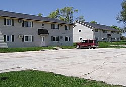 Acorn Apartments in De Soto, IA - Building Photo