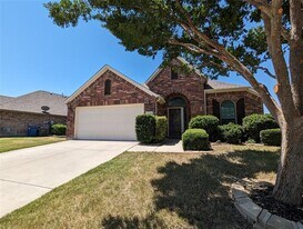 2904 Cattle Baron Dr in Little Elm, TX - Building Photo