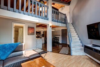 307-I Treehouse in Silverthorne, CO - Building Photo - Building Photo