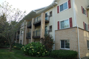 Woodland Commons Madison Apartments