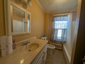234 High St in Somersworth, NH - Building Photo - Building Photo