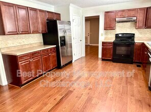 7806 Celeste Ln in Hixson, TN - Building Photo - Building Photo