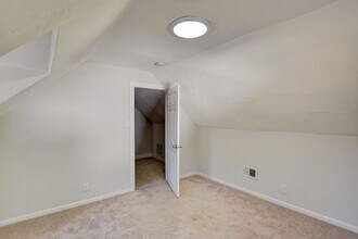 11 Roberts Ct W in Portsmouth, VA - Building Photo - Building Photo