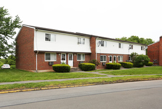 Willowcrest in Middletown, CT - Building Photo - Building Photo