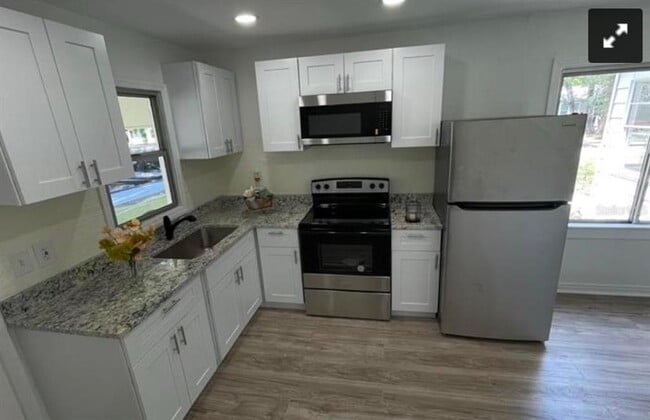 807 Orchid Ave in Tampa, FL - Building Photo - Building Photo