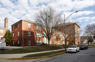 Park View at Towson in Towson, MD - Foto de edificio - Building Photo