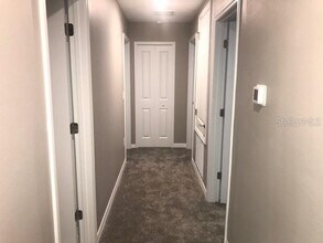 1137 Sand Trap Ct in Daytona Beach, FL - Building Photo - Building Photo