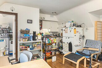 608 W Washington St in Ann Arbor, MI - Building Photo - Building Photo